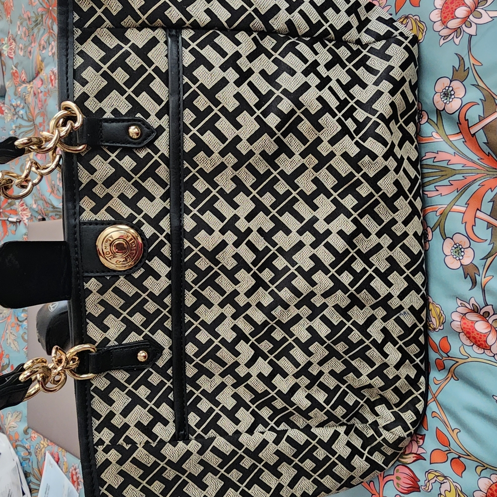 Tommy Hilfiger Black & White Tote Bag